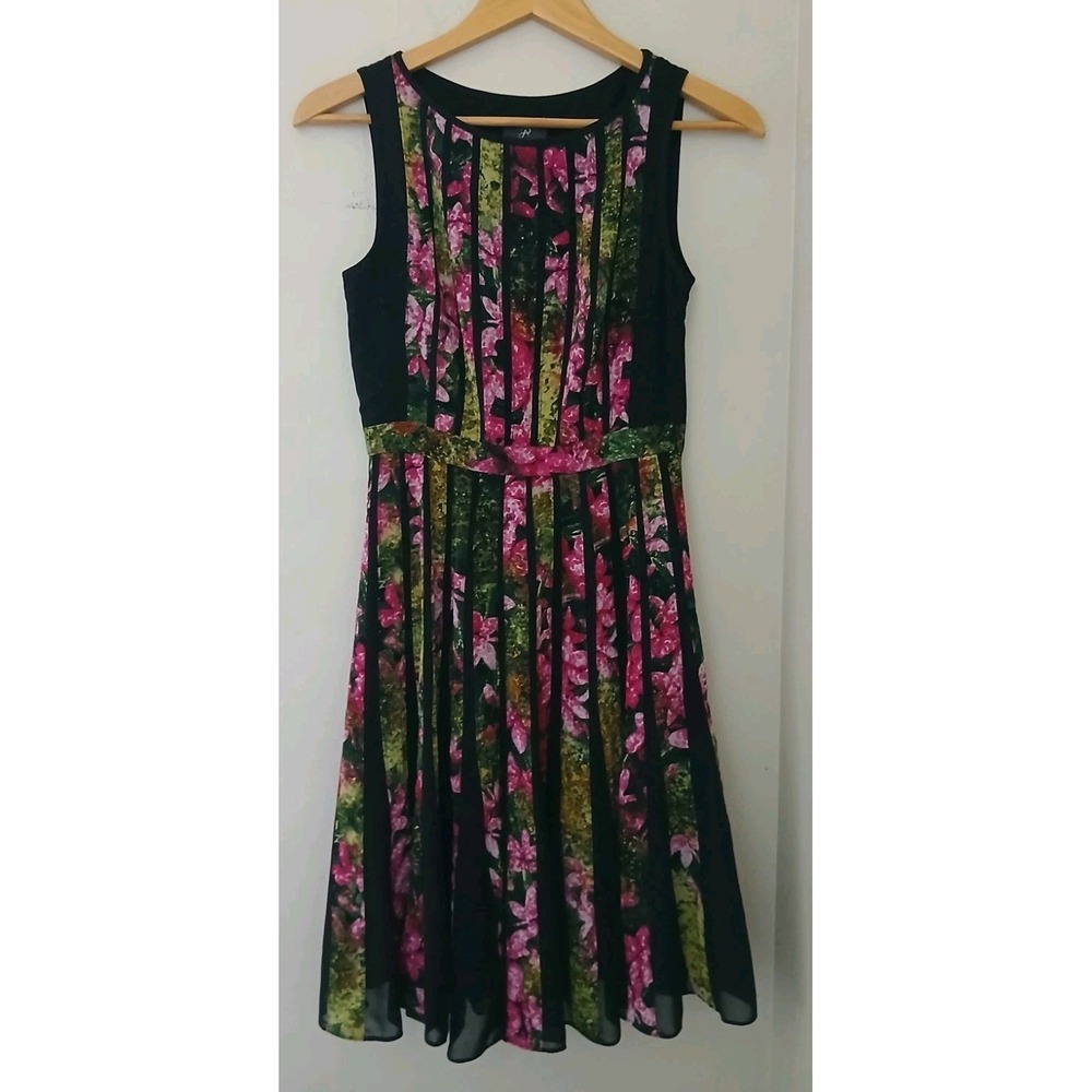 Adrianna Papell Fractured Floral Fit & Flare Dress Size 2 Sleeveless Event Party